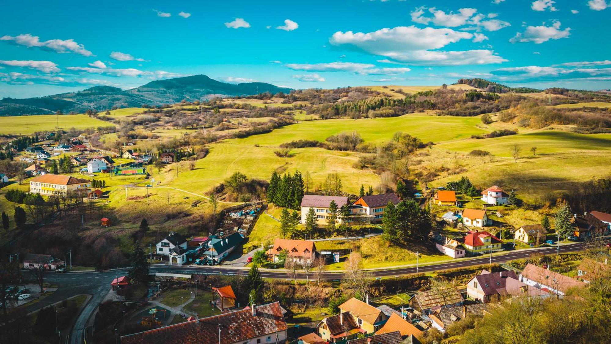 Sovi Dom- Historicke Apartmany Z 19 Storocia, 4Km Od Banskej Stiavnice Svätý Anton Esterno foto
