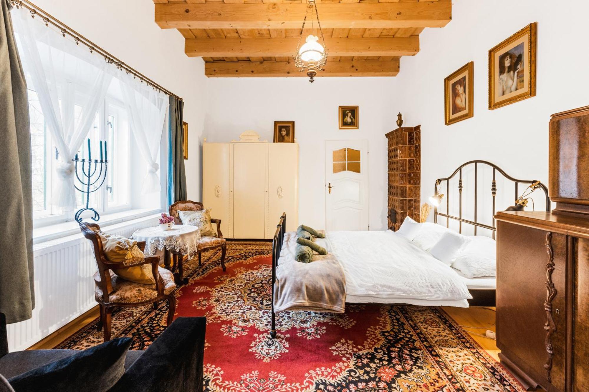 Sovi Dom- Historicke Apartmany Z 19 Storocia, 4Km Od Banskej Stiavnice Svätý Anton Esterno foto